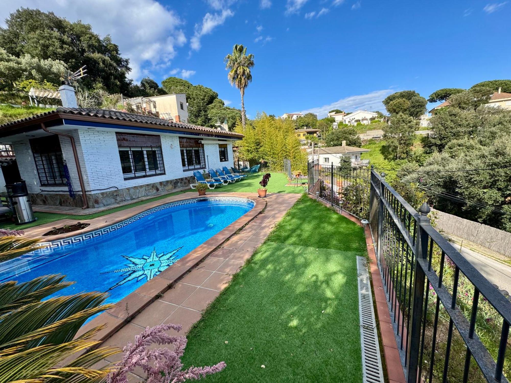 Casa Paraiso Piscina Tranquilidad Sant Cebrià de Vallalta Extérieur photo